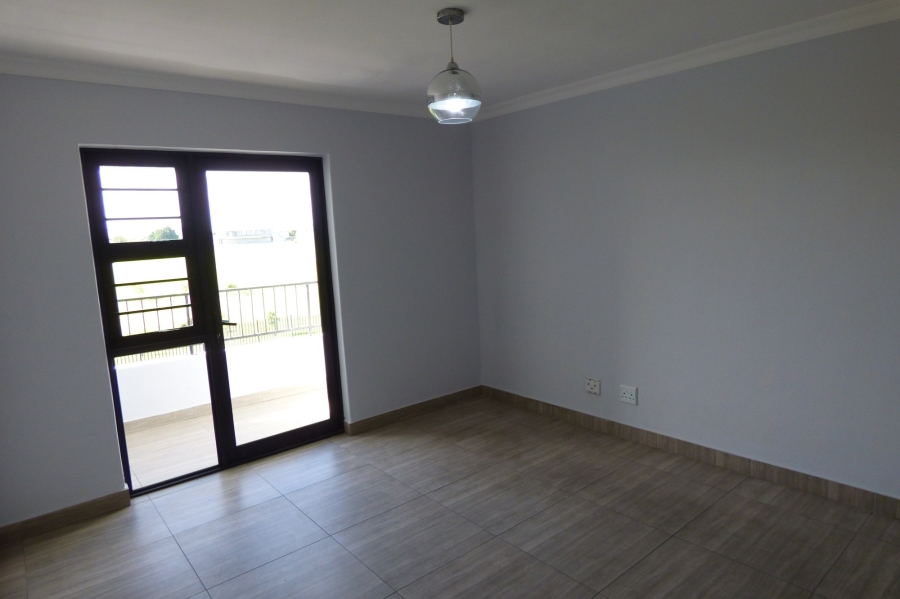 3 Bedroom Property for Sale in Parklands North Western Cape